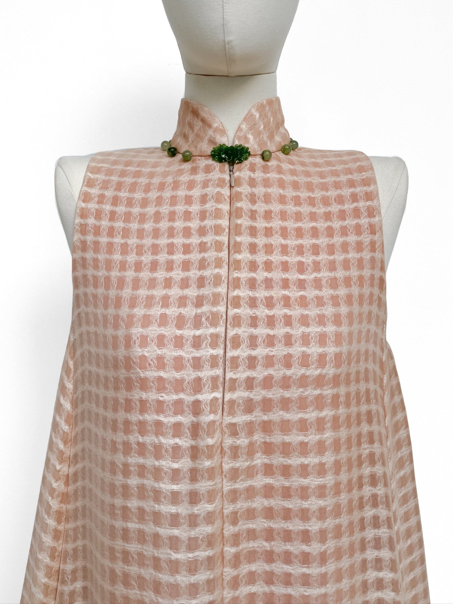 「品 pǐn」Jade Blossom Cheongsam with Pockets