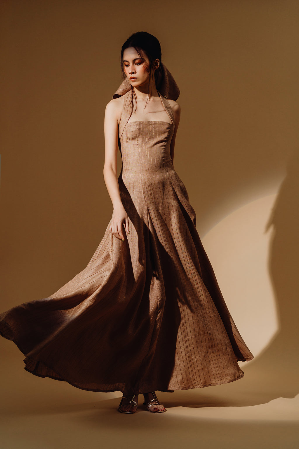 Linen Sequin Halter-Neck with Straps Maxi Dress and Bareback