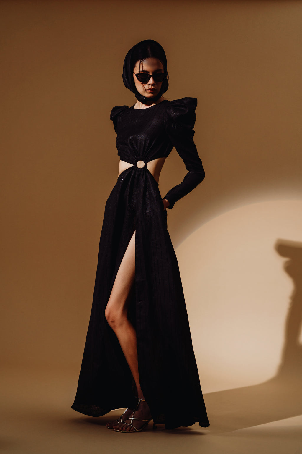 Linen Sequin Cut Out Puff-Sleeve Maxi Dress and Front Spilt with Zip