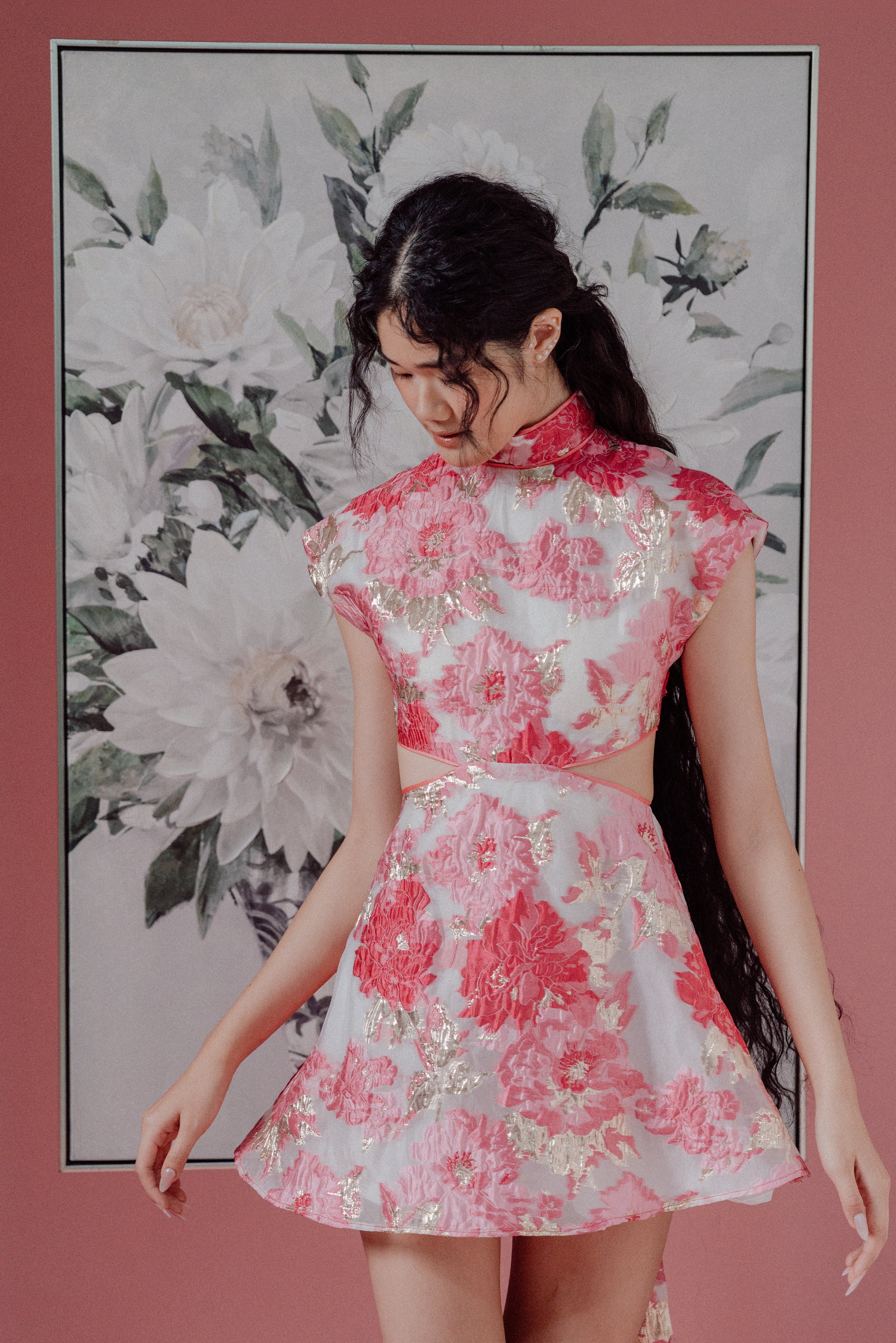 「璨 càn」Floral Brocade Cut Out Mini Dress with Long Bow Tie at Back