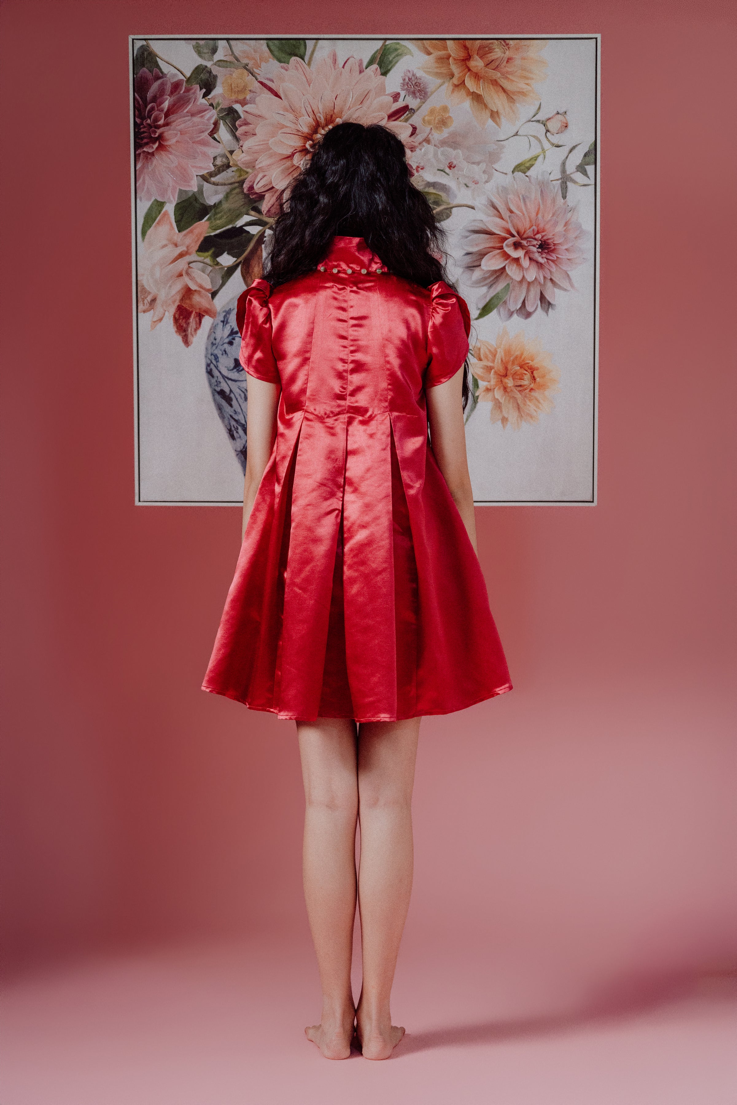 「俏 qiào」Tulip Sleeves Mini Dress with Pockets