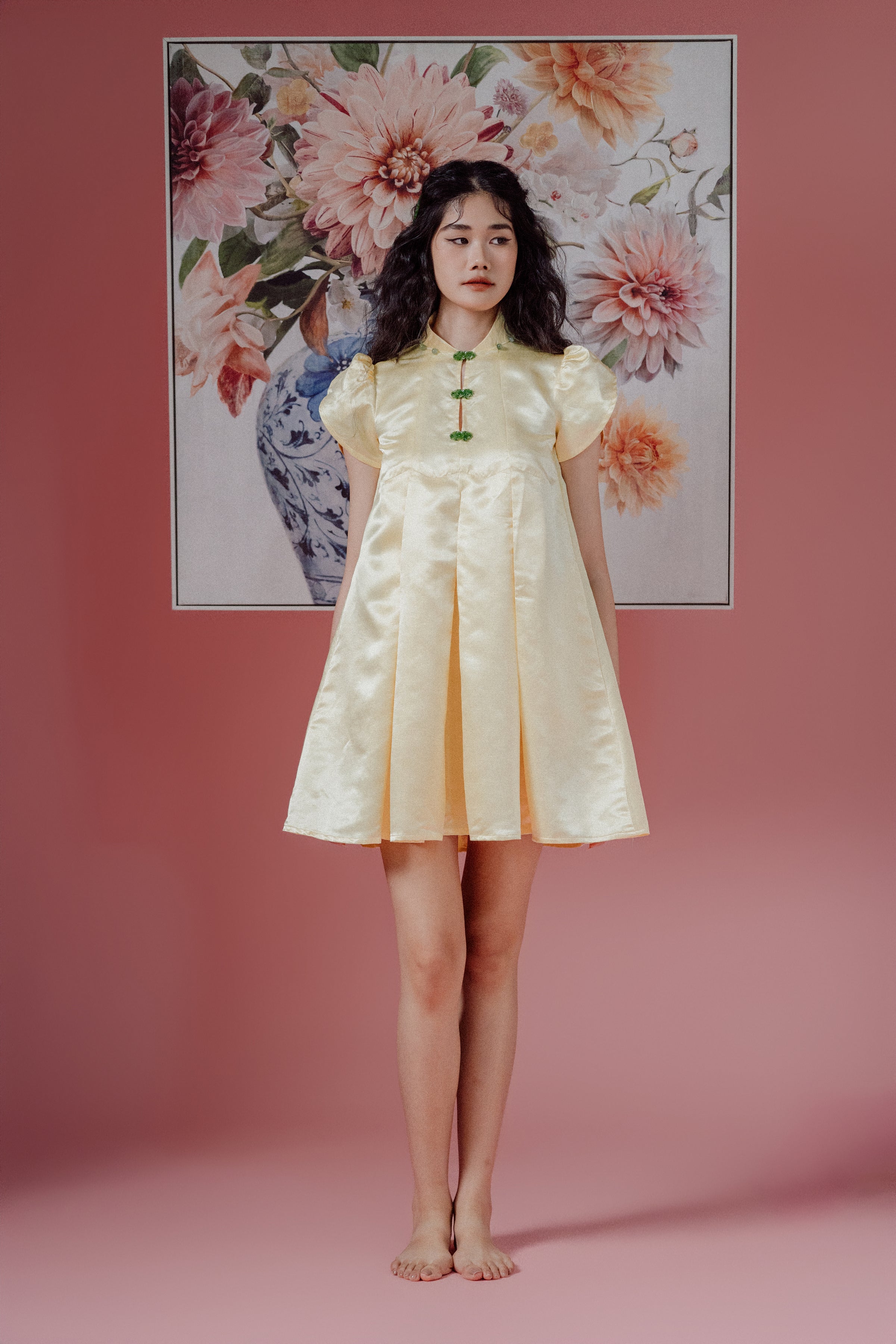 「俏 qiào」Tulip Sleeves Mini Dress with Pockets