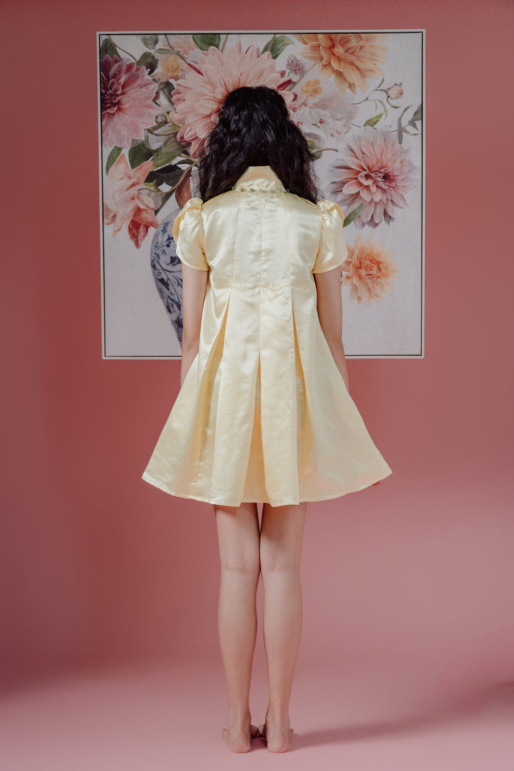 「俏 qiào」Tulip Sleeves Mini Dress with Pockets