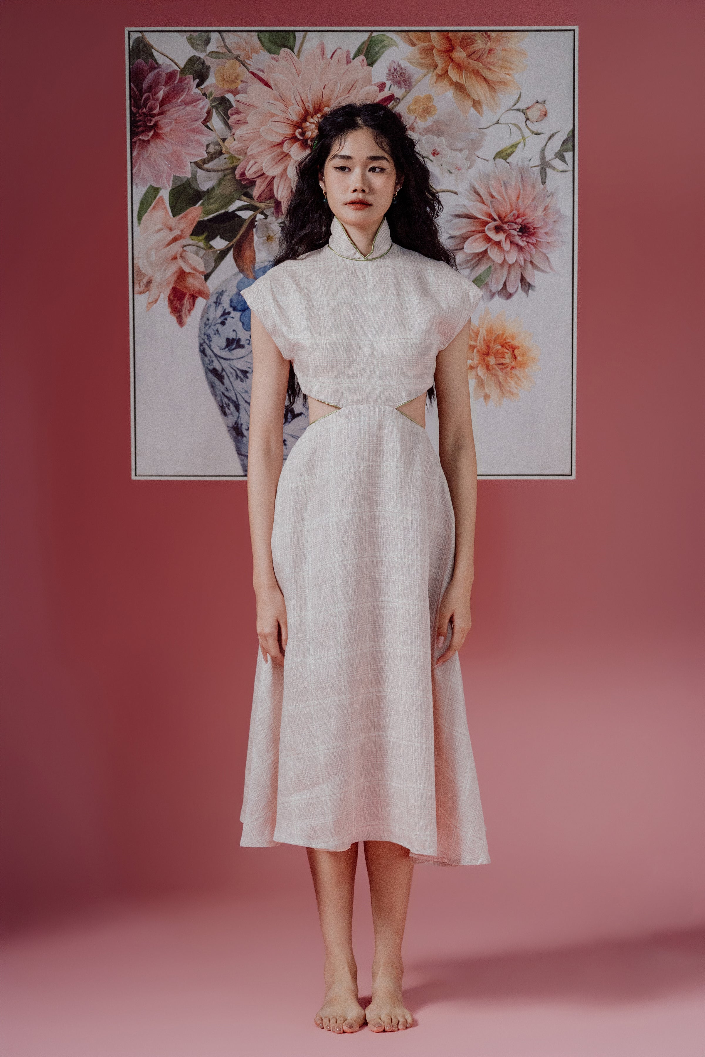 「芯 xīn」Cut Out Cheongsam with Pockets