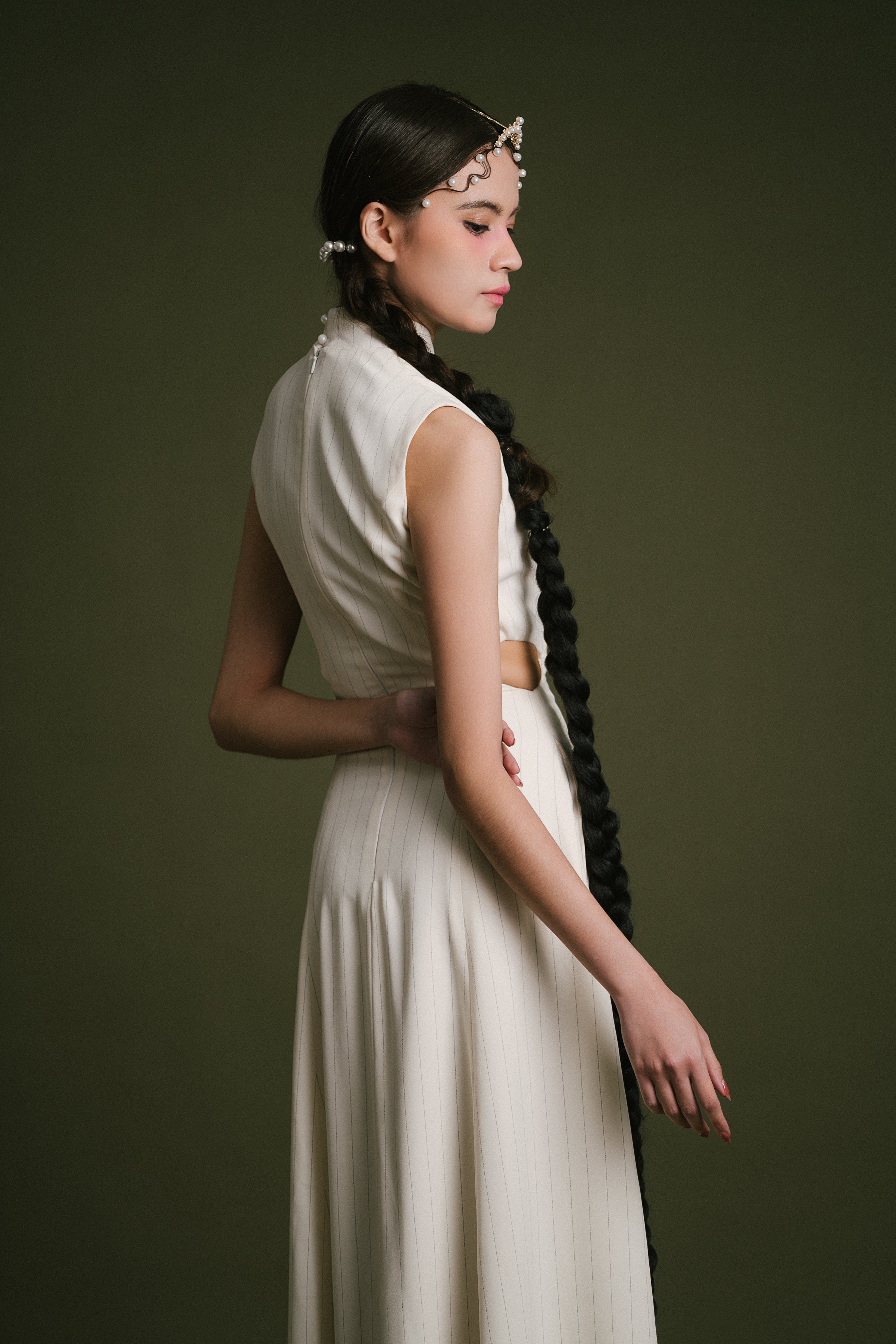 「雅 yǎ」Cut Out Cheongsam with Pockets (Sleevesless)