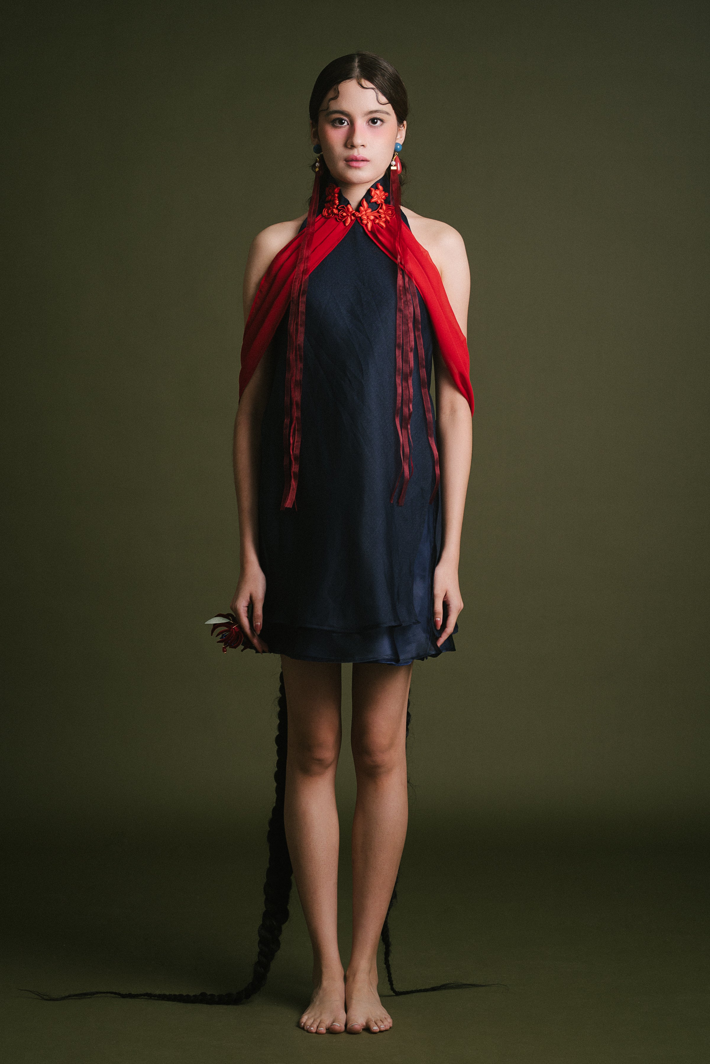 「悠 yōu」Mandarin Collar Open-Back Dress with Shawl (Short)