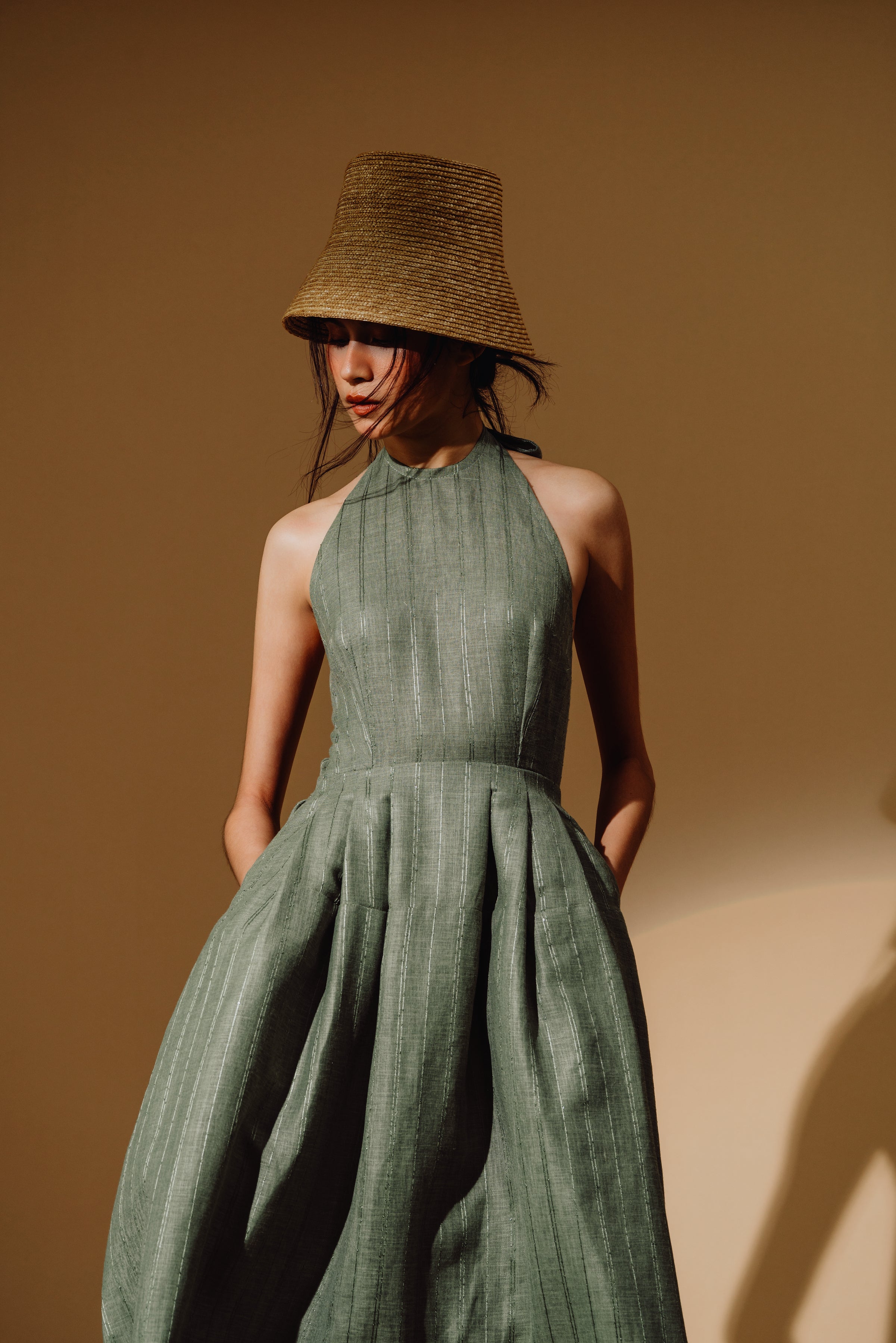 Linen Sequin Halter-Neck Maxi Dress and Bareback with Pleated Skirt